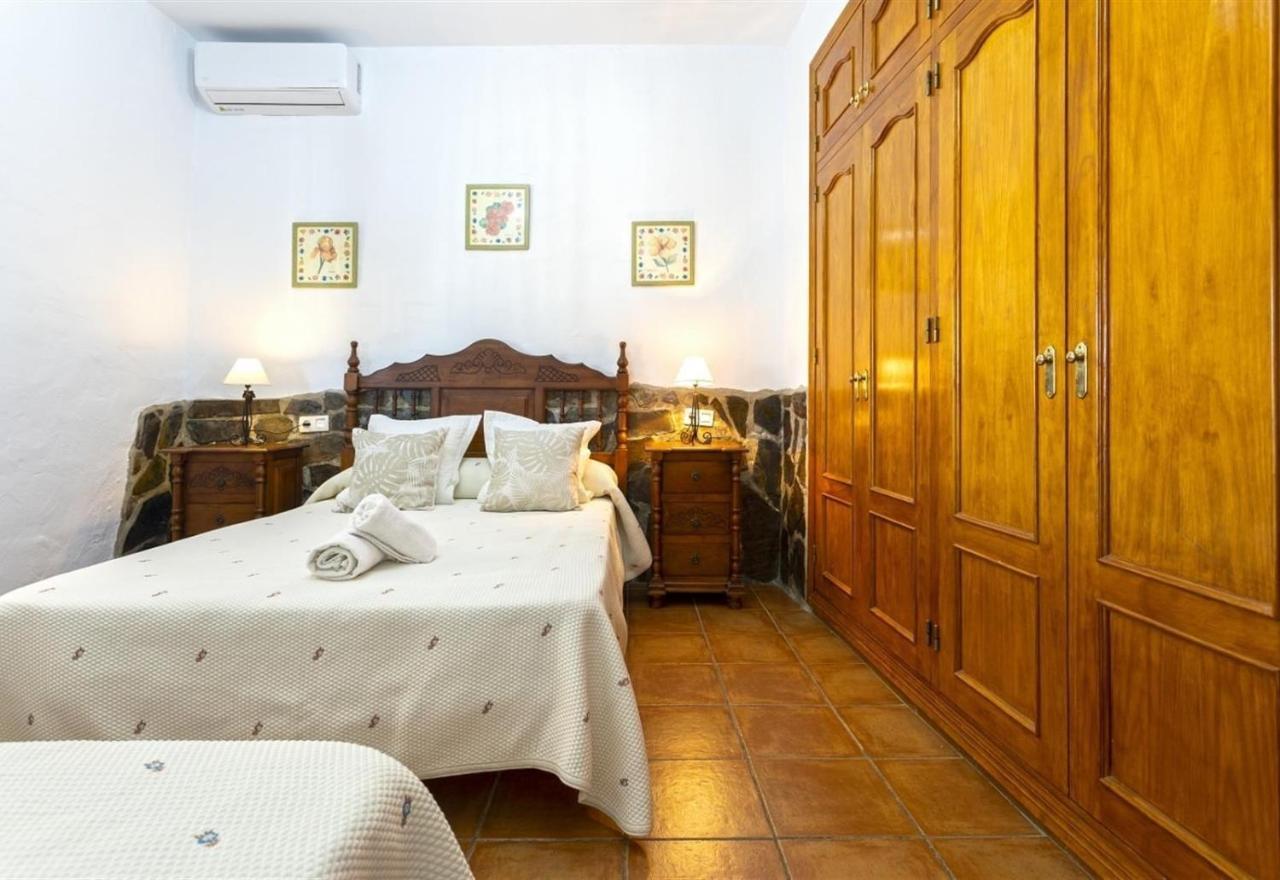 El Puntal De Nieves Villa Nerja Luaran gambar